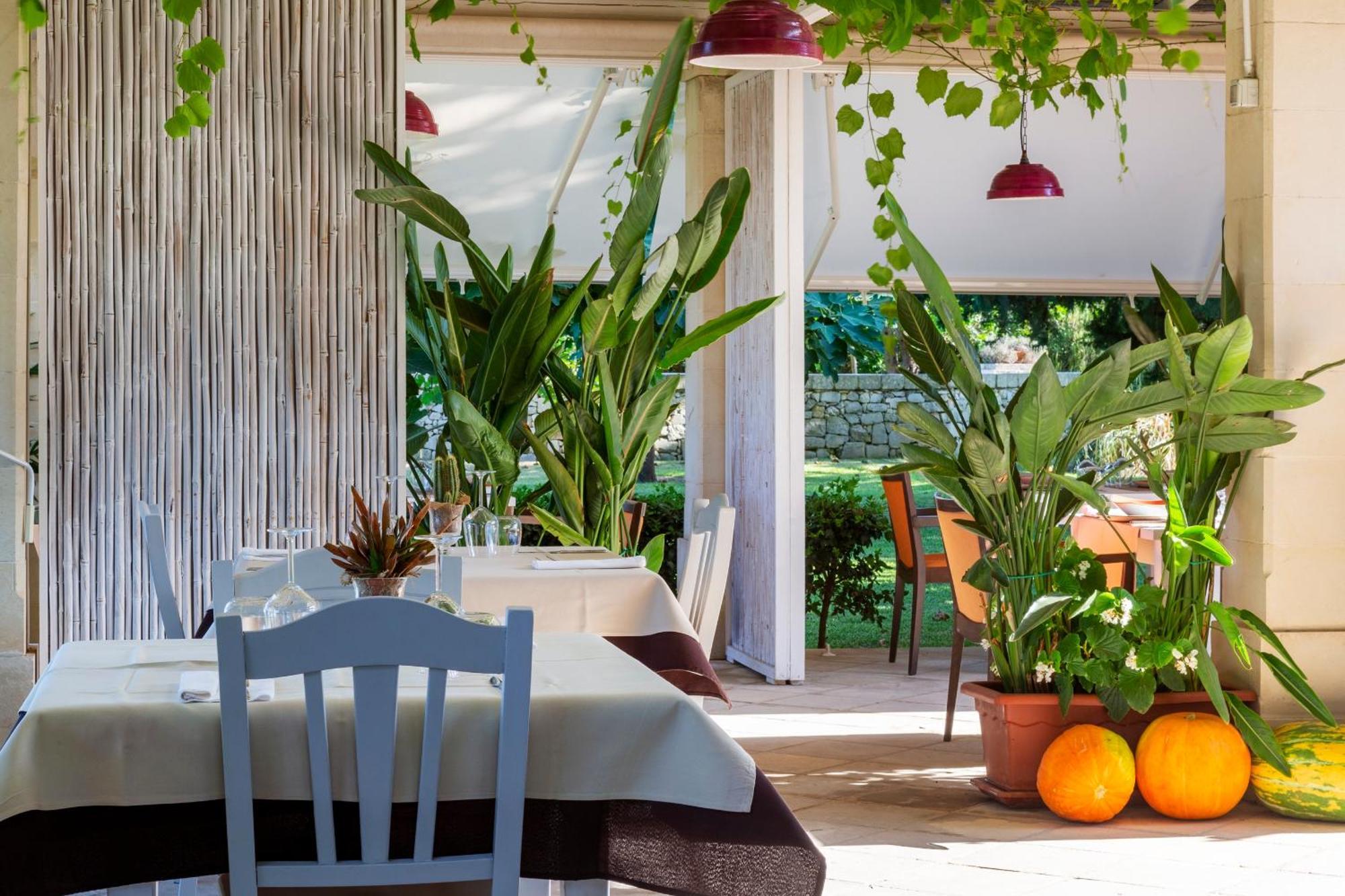 Masseria L'Uliveto Agri Resort Отранто Экстерьер фото